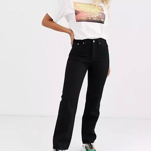 Weekday Voyage organic cotton straight leg jean in black size 32/32